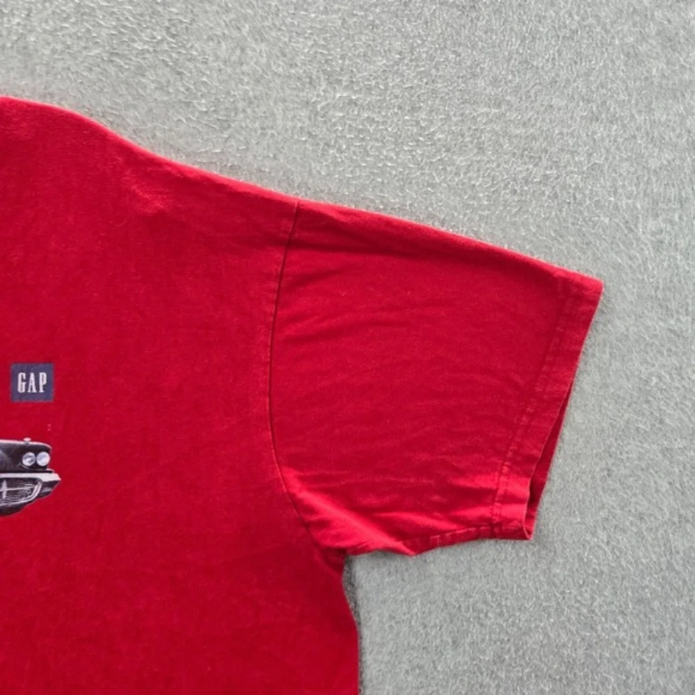 VINTAGE GAP Men Shirt XL Red Classic Cars Made In USA‎ Short Sleeve Tee